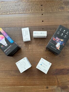 Smart Home Pro Kit 6 Piece WiFi Plug LED Bulb Door Sensor Alexa Google